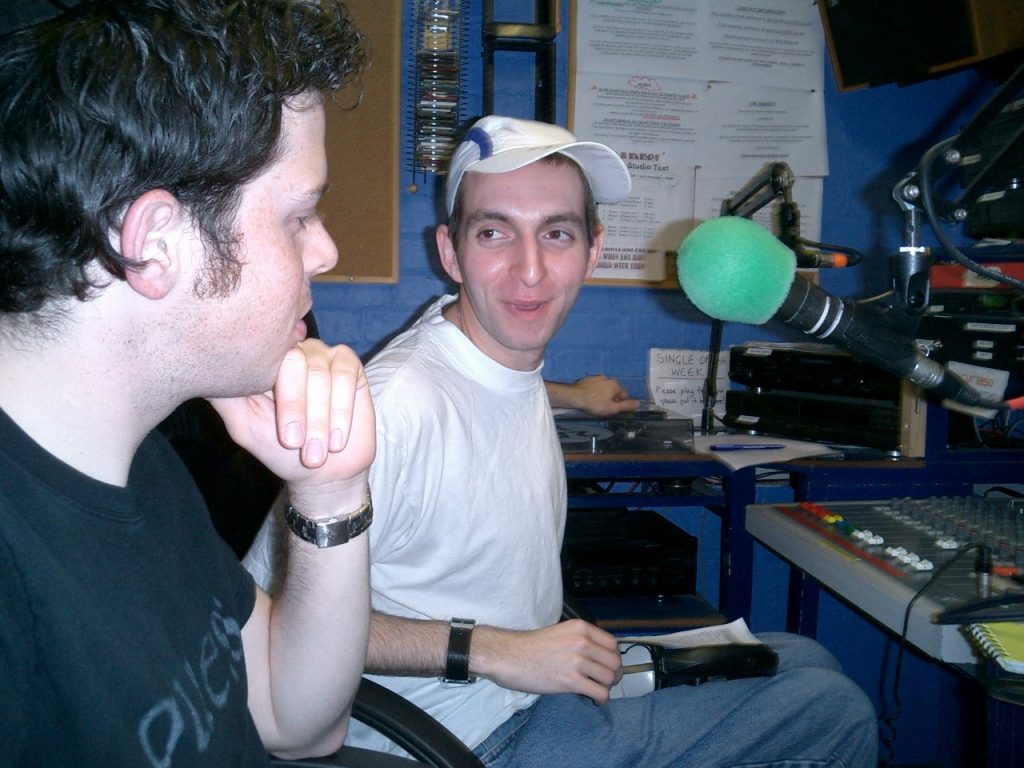 Kol Cambridge live at CUR1350, Cambridge University Radio, 19 May 2005